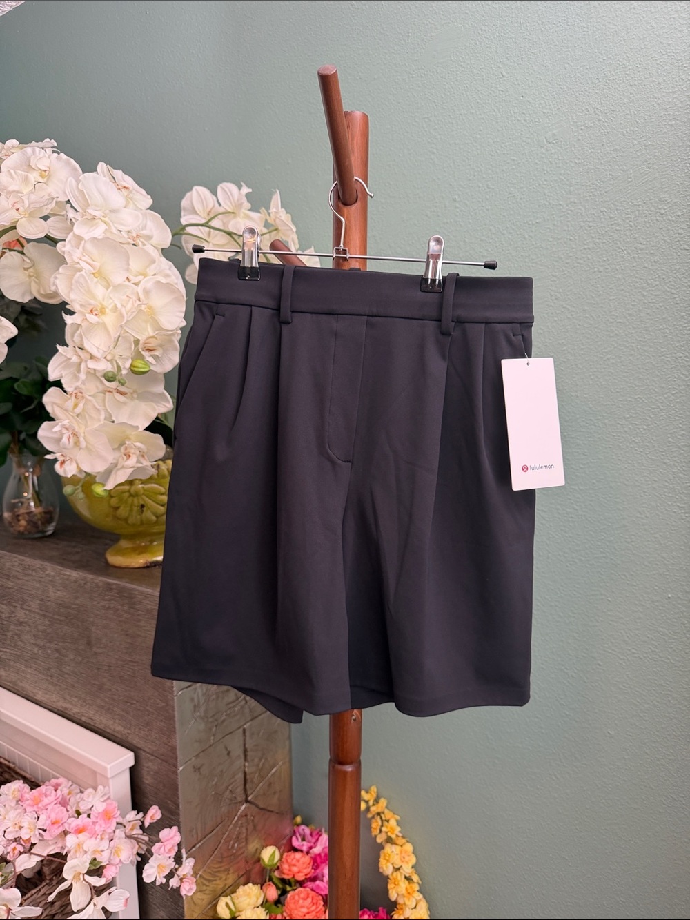 LULULEMON Daydrift Pleated High-Rise Short 7”